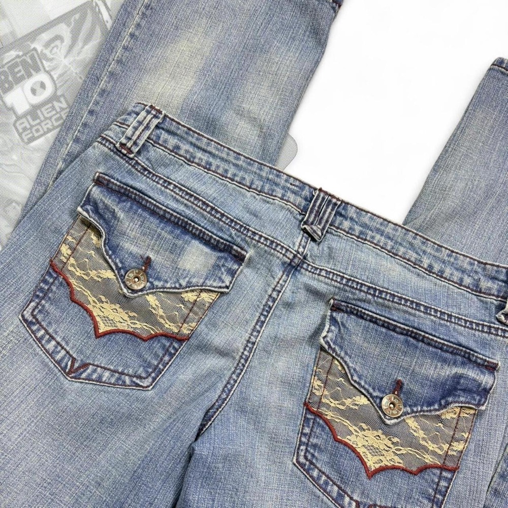 Vintage Y2K L.E.I Blue Light Wash Ashley Ultra Low Rise Lace Flap Pocket Jeans